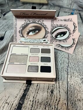 COLLECTORS-RARE-Discontinued-Too Faced Eyeshadow Palette -Naked Eye WITH CARDS!!